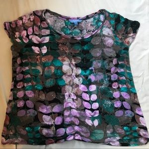 Vera wang soft patterned blouse